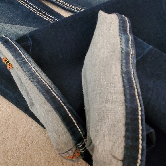 ROCK REVIVAL Buckle Jeans TALI Mid-rise Boot 27 EUC Sanding Whiskering - Picture 10 of 13